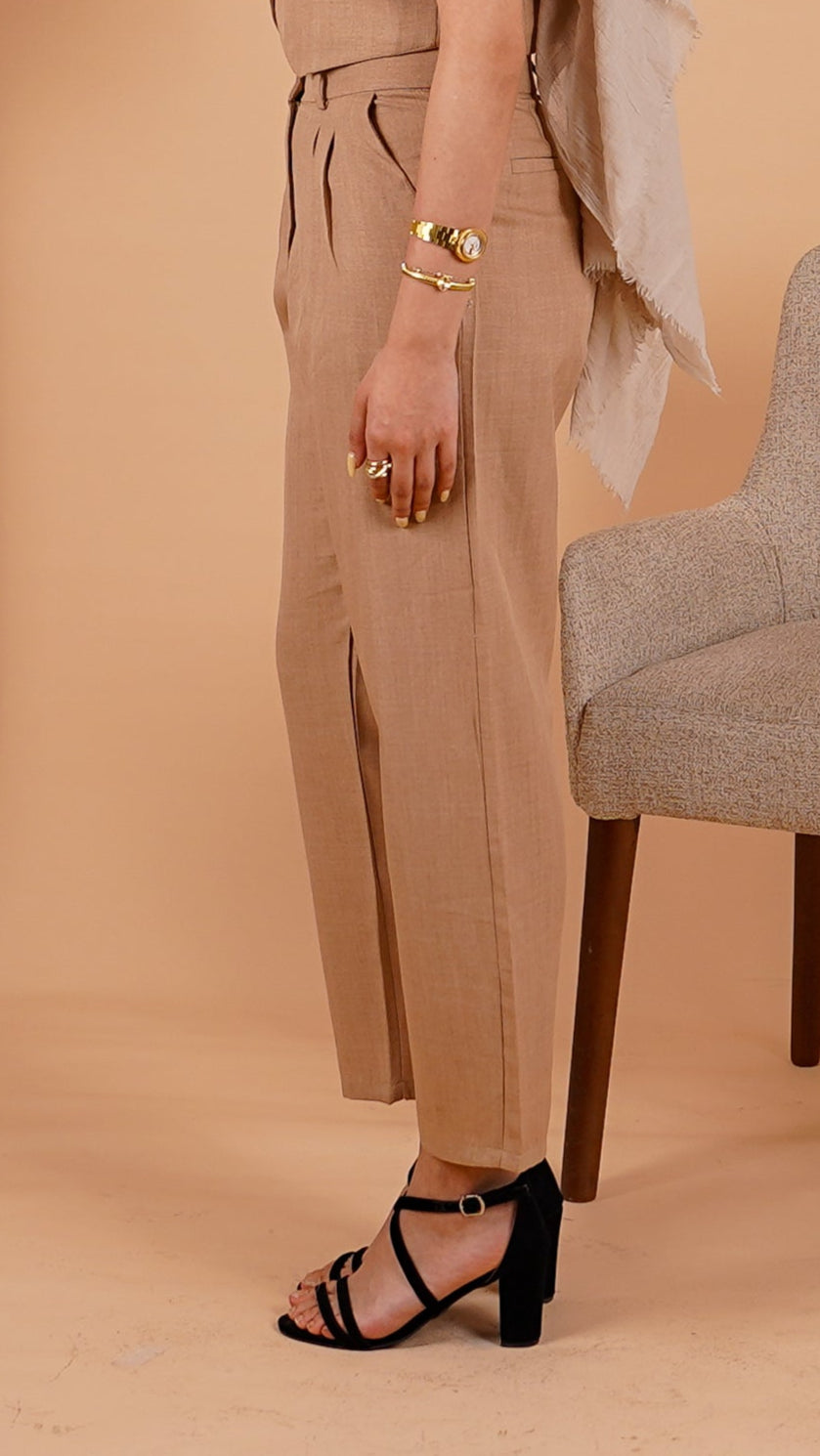 Pleated Linen Trousers