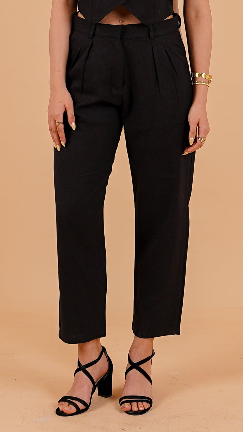 Pleated Linen Trousers