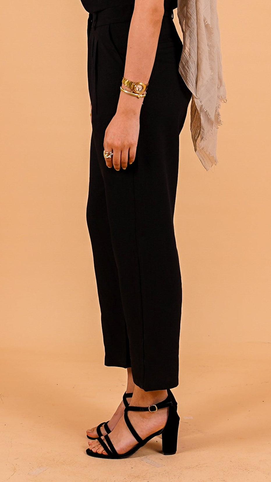 Pleated Linen Trousers