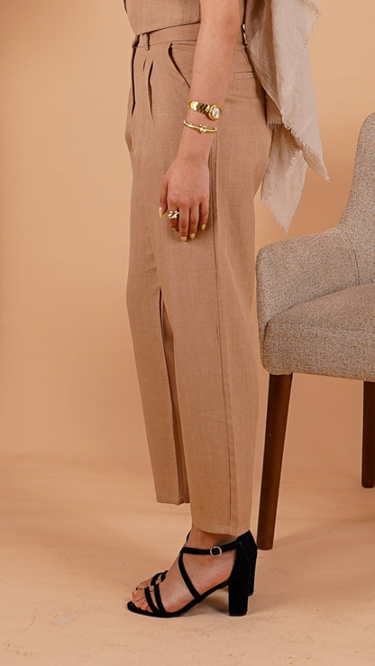 Pleated Linen Trousers